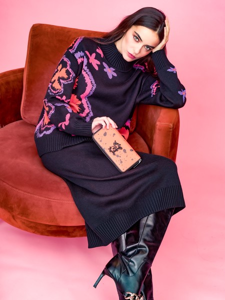 Кошелёк ZQ76-2424 8240₽